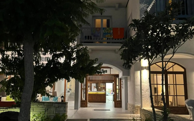 Theodorou Beach Hotel Apartments