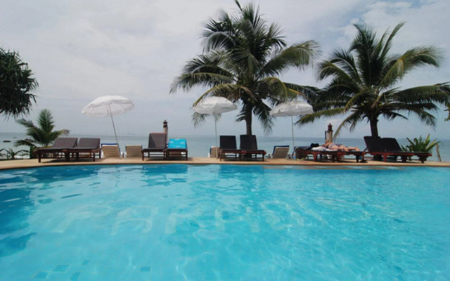 Lanta Paradise Beach Resort