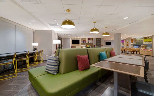 Home2 Suites By Hilton Redding