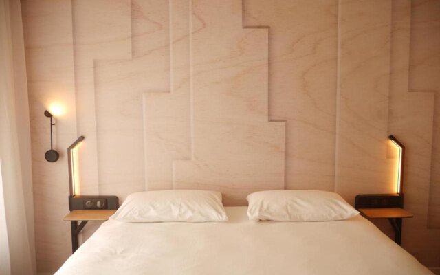 B&B HOTEL Lille Lillenium Eurasanté