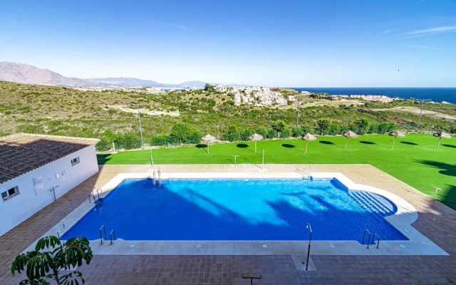 Jm2.b2 - Modern 2 Bed apt With Amazing sea Views