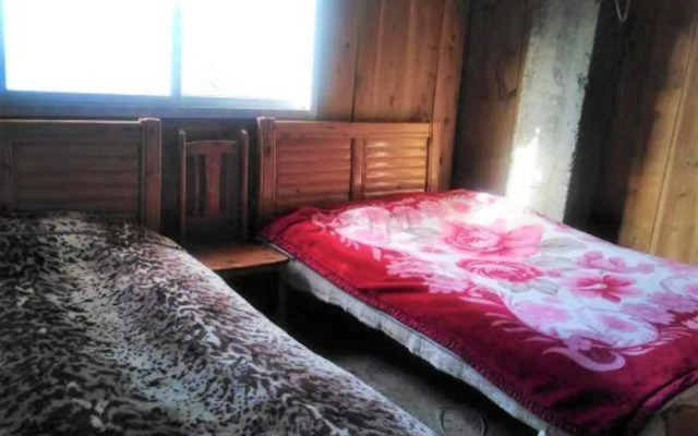 Jiuling Ganglv Hotel