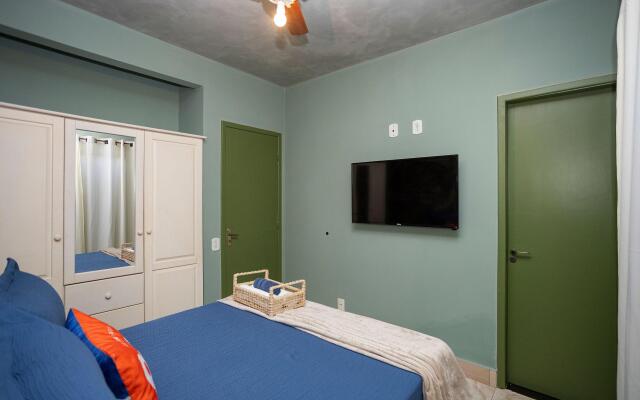 Casa com Piscina e Churrasqueira em Búzios | E 02