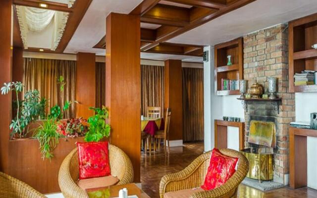 Hotel Shangri-La Regency