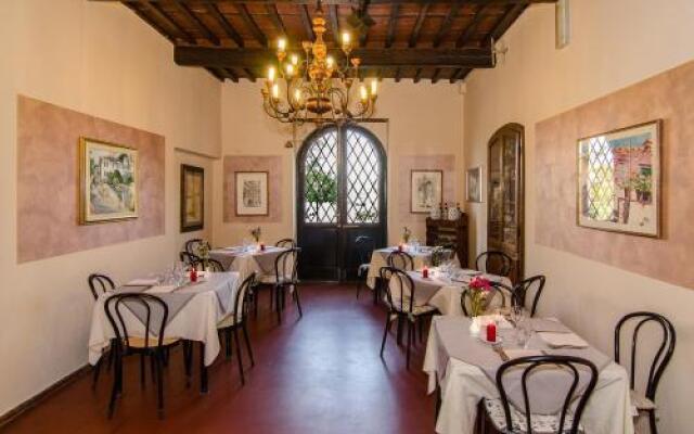 Tuscan Sun Holiday Apartments