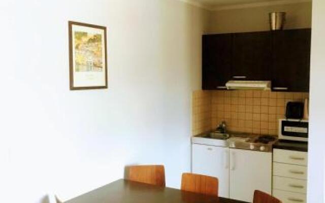 Apartament 325