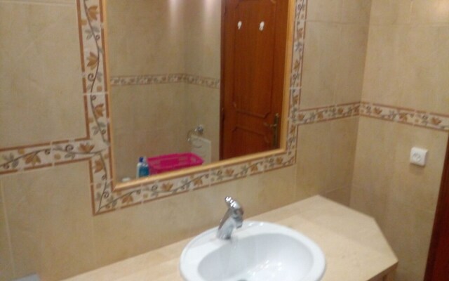 Charming and Spacious 1-bed Apartment in Albufeira