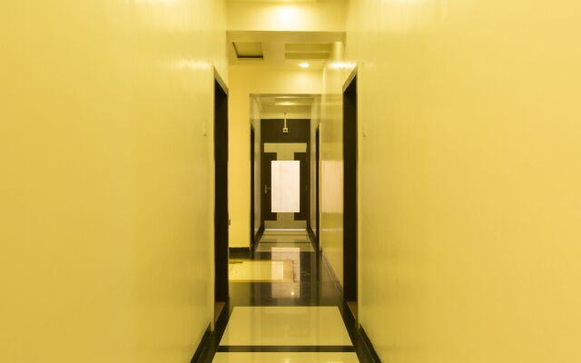 Hotel Everest Inn by OYO Rooms