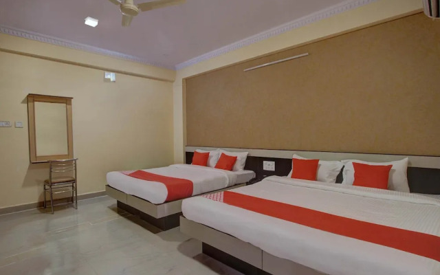 Hotel The Blue Ivy by OYO