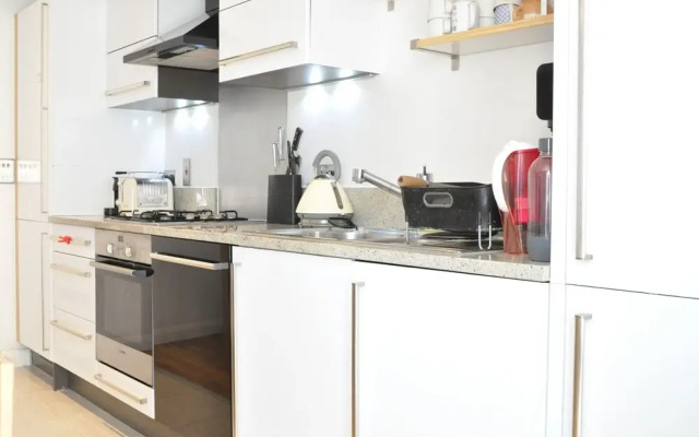 3 Bedroom Apartment in Southwark