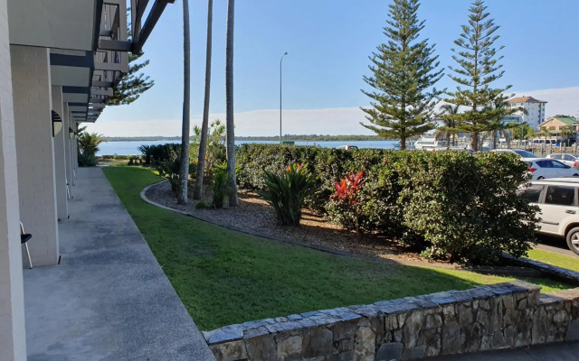 Comfort Resort Waters Edge
