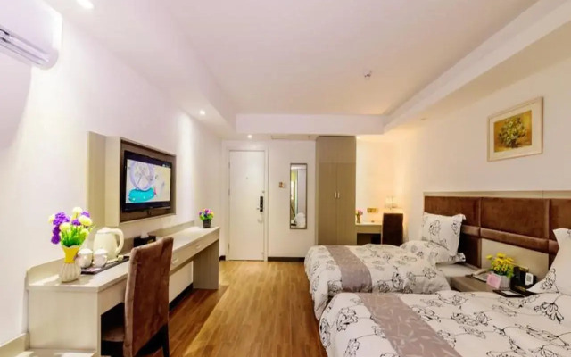 Shang Pin Holiday Inn Airport Second Branch