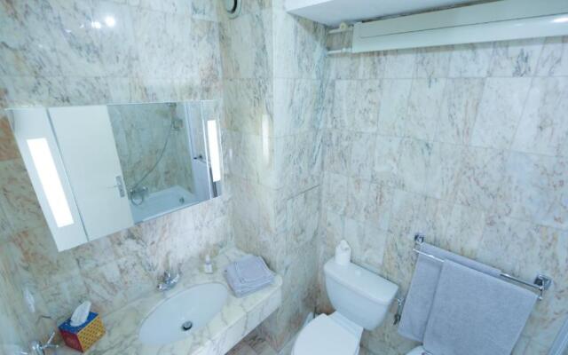 Studio parking fibre piscine Clim