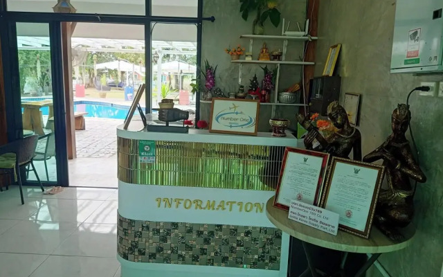 The Forest Hill Cafe & Homestay