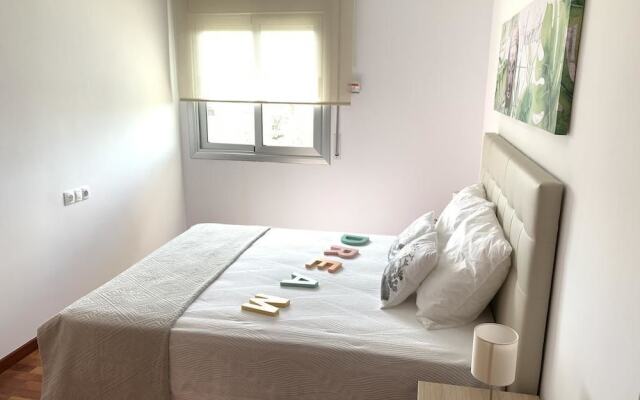T&H Romana Salou Family Apartment