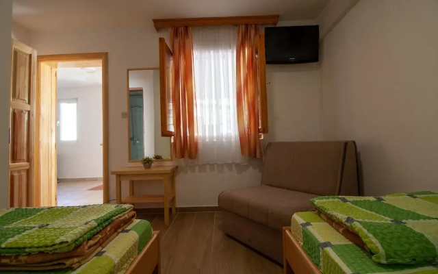 Guesthouse Jadran