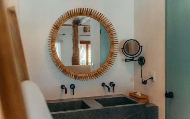 Ser Casasandra Boutique Hotel