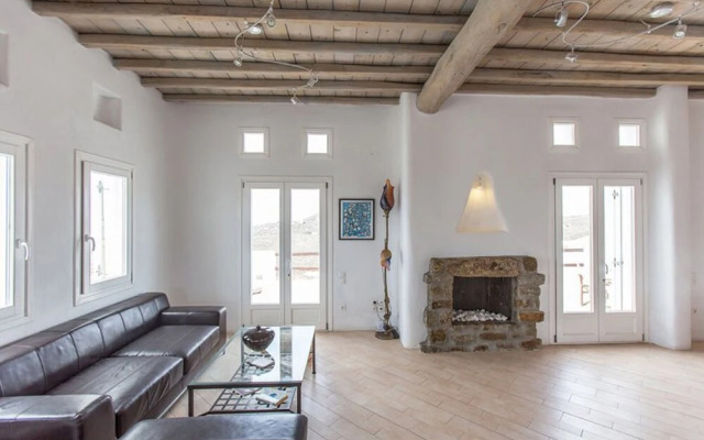 Villa Super Three