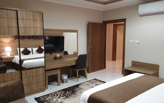 Medina Diamond Suites