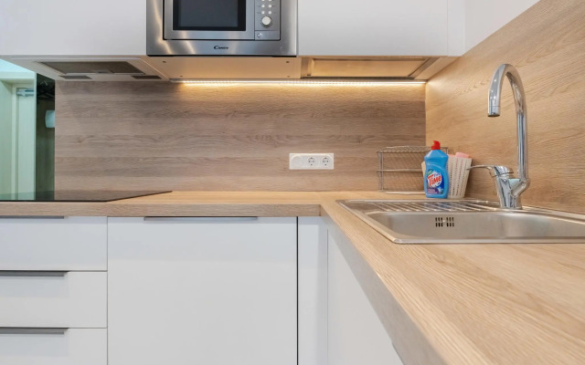 Апартаменты YЕS MARАТA (Йес Марата)