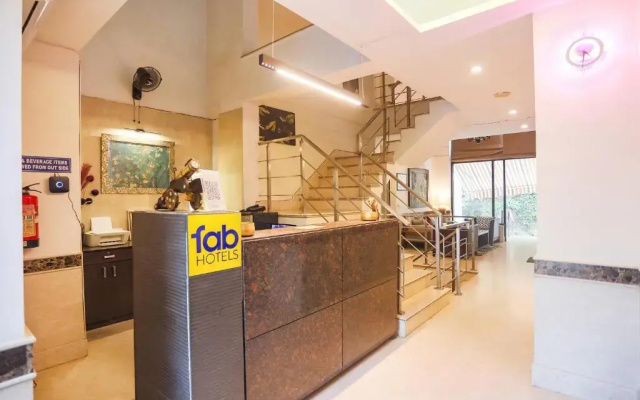 FabHotel Rivlet Residency