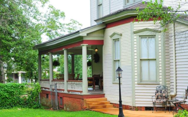 Hardeman House Bed and Breakfast