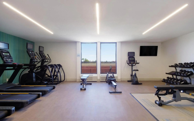 Holiday Inn Express & Suites Phoenix - Tempe by IHG