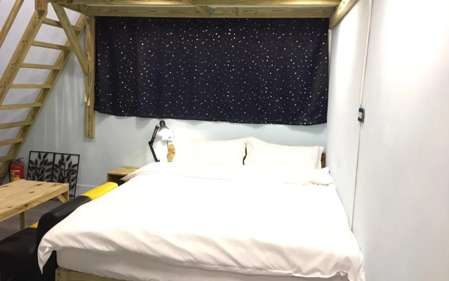 慶修院旁-靜巷閣樓(六人房 含上下兩層樓) - Hotel in Ji'an - Photo 4
