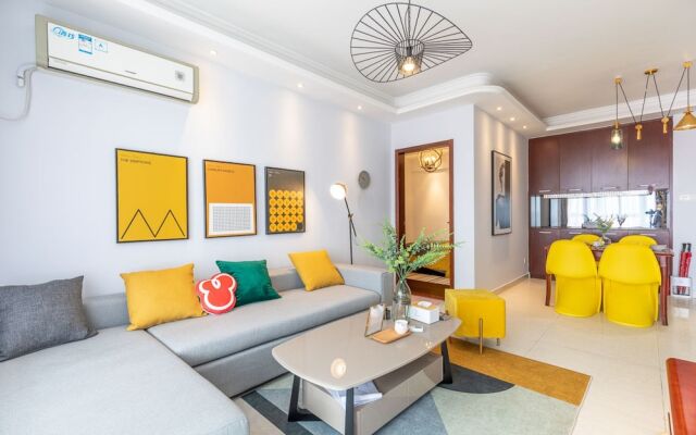 Locals Boutique Apartment Qianshan No.15