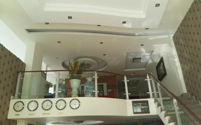 Ngoc Lan Hotel