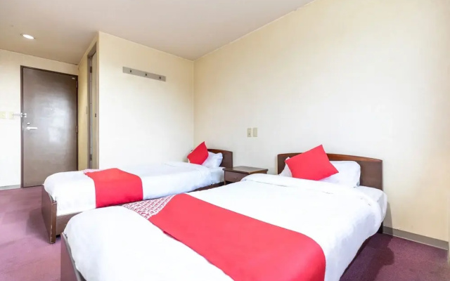 OYO 44604 Business Hotel Kameya