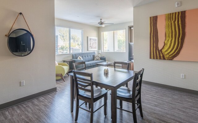 WanderJaunt Luxe Central Phoenix Apts