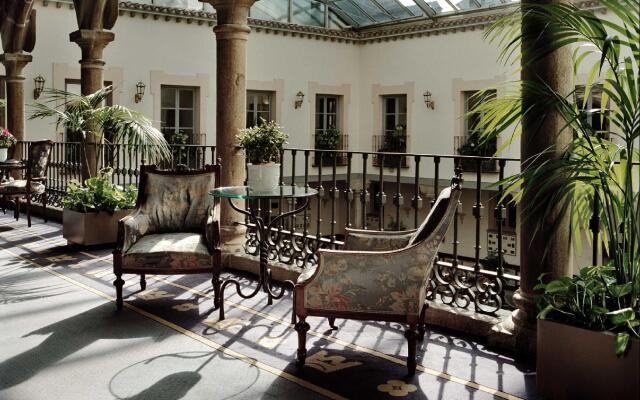 Hotel Palacio de los Velada