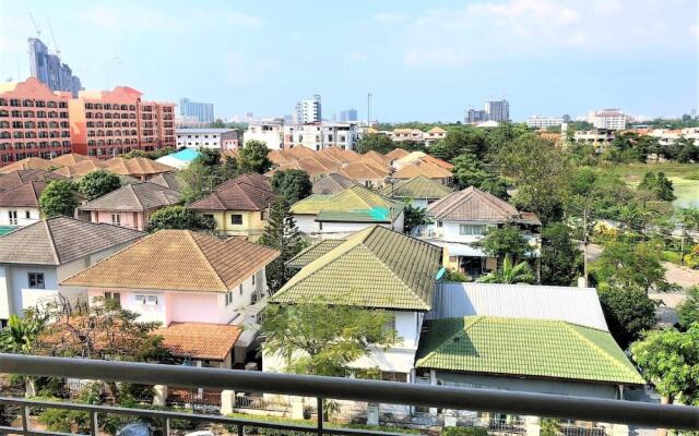 Peaceful Quiet Resort Close to Jomtien Beach