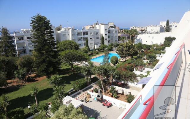 Amathusia Sweet Beach Apartments