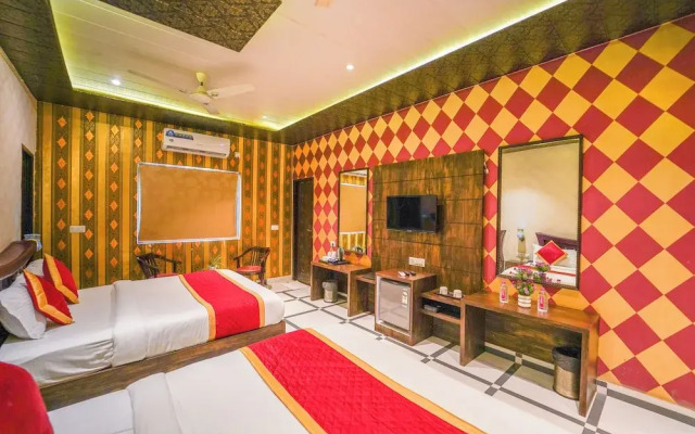 Shiv Rudraksh Resort - Near Assi Ghat