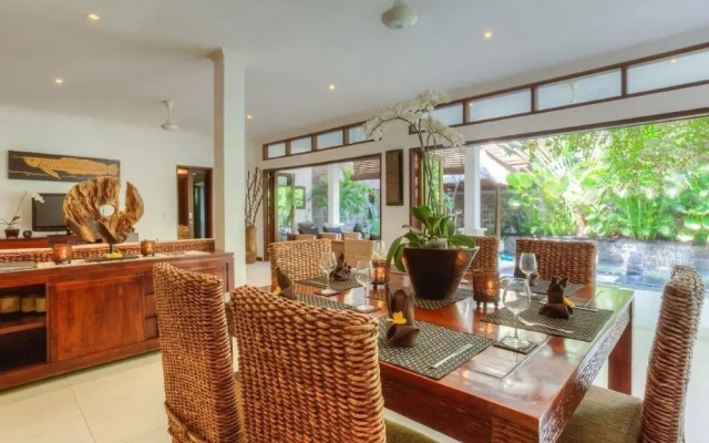 Villa Kipas Seminyak by Soo Bali