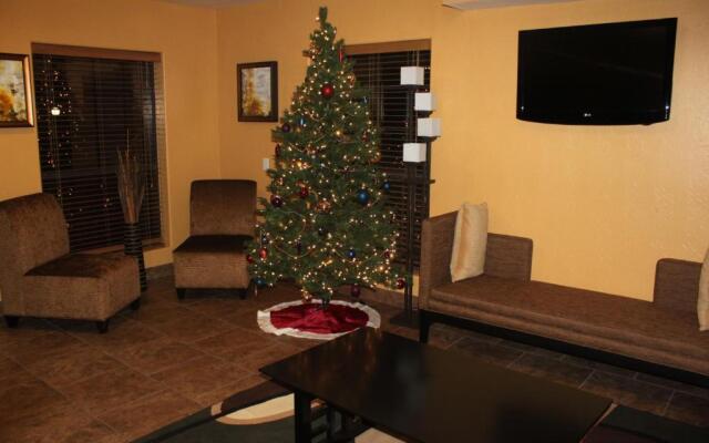 Texas Inn & Suites Raymondville