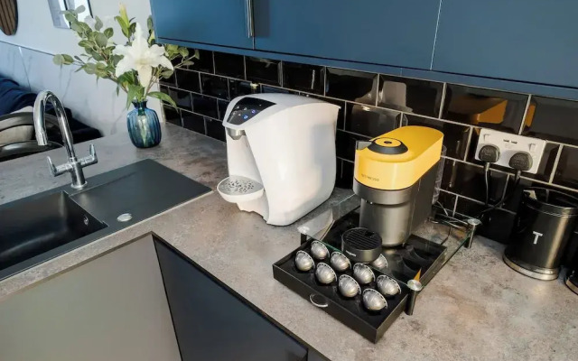 Luxury 4 Bedroom House in Central London