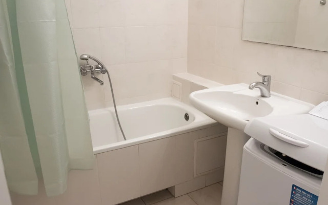 Apartment near Arena City