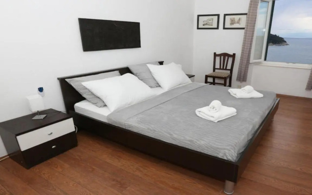 apartment NIKO 5 min to center