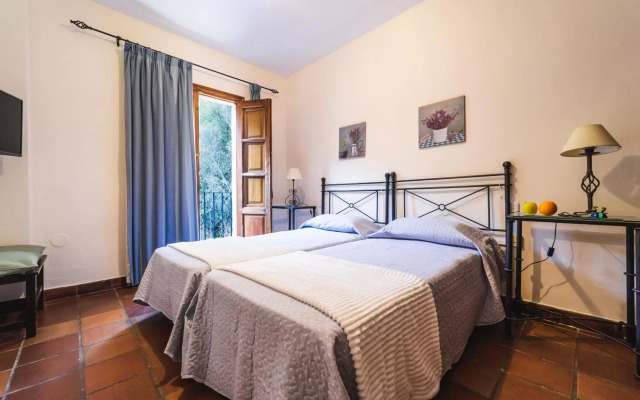 Hotel Humaina