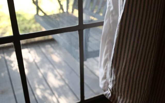 Munzesheimer Manor B&B