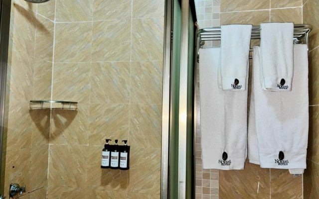 Nokras Riverine Hotel & Spa