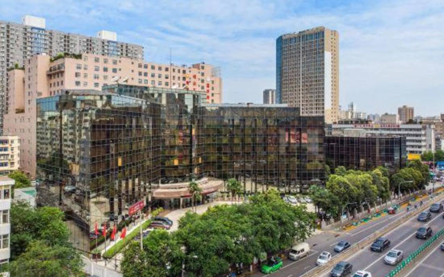 Shangri-La Golden Flower, Xian