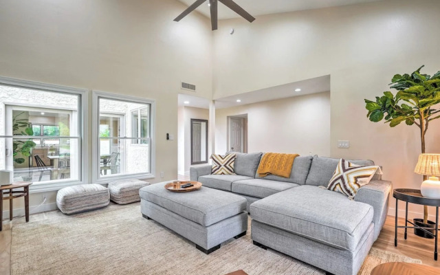 Luxury Scottsdale Vacation Rental w/ Patio!