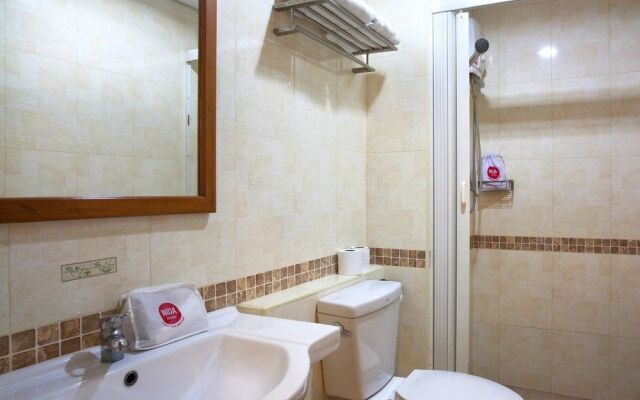 曼谷三6体育馆地标奈达酒店(Nida Rooms Triple 6 Stadium Landmark)