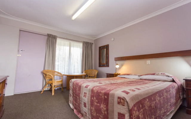 Sleepwell Motel