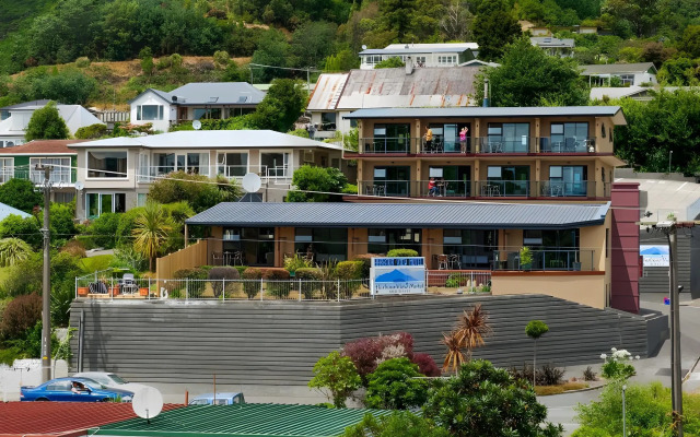 Harbour View Motel