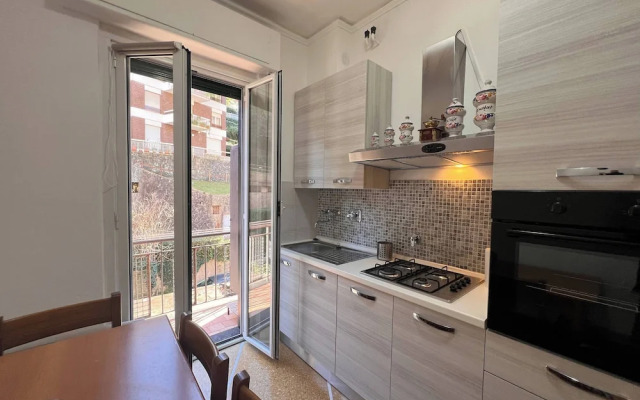 Inviting 1-bedroom flat with Balcony